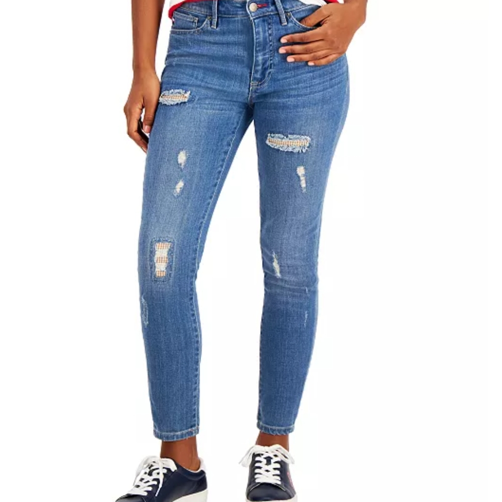 Tommy Hilfiger Jeans - Tribeca Skinny - Distressed Wash - Size 10
